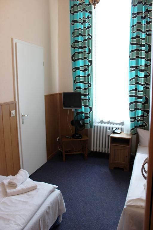 Hotel-pension Rheingold Am Kurfürstendamm Hotel